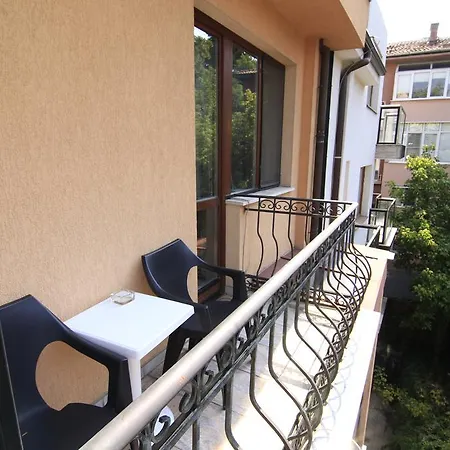 Guest Nexus Apartament