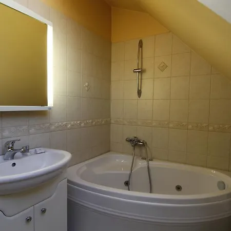 Guest Nexus 소피아