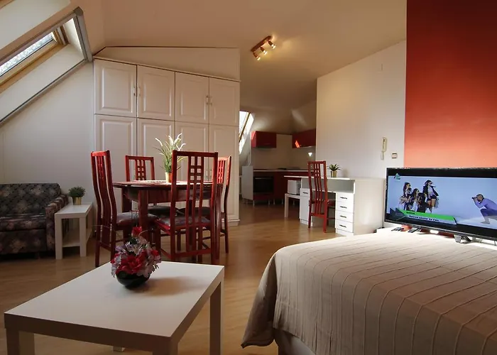 Apartment Guest Nexus *